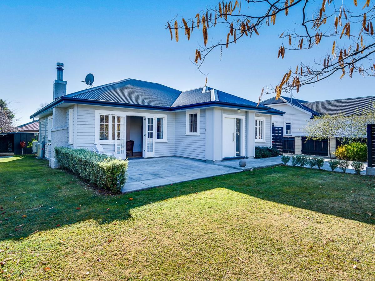 Gem On Gillean - Havelock North Holiday Home Exterior photo